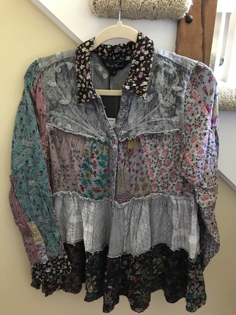 YOUNG THREADS NWT Top Grey Velvet Embroidered Multi Color Tiered Small - XL 2x